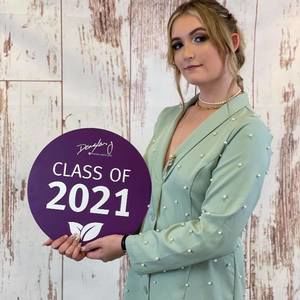 Meet your Posher, Mia